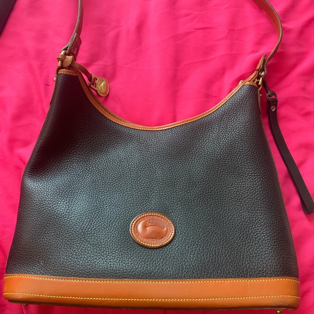 Vintage Dooney & Burke shoulder bag